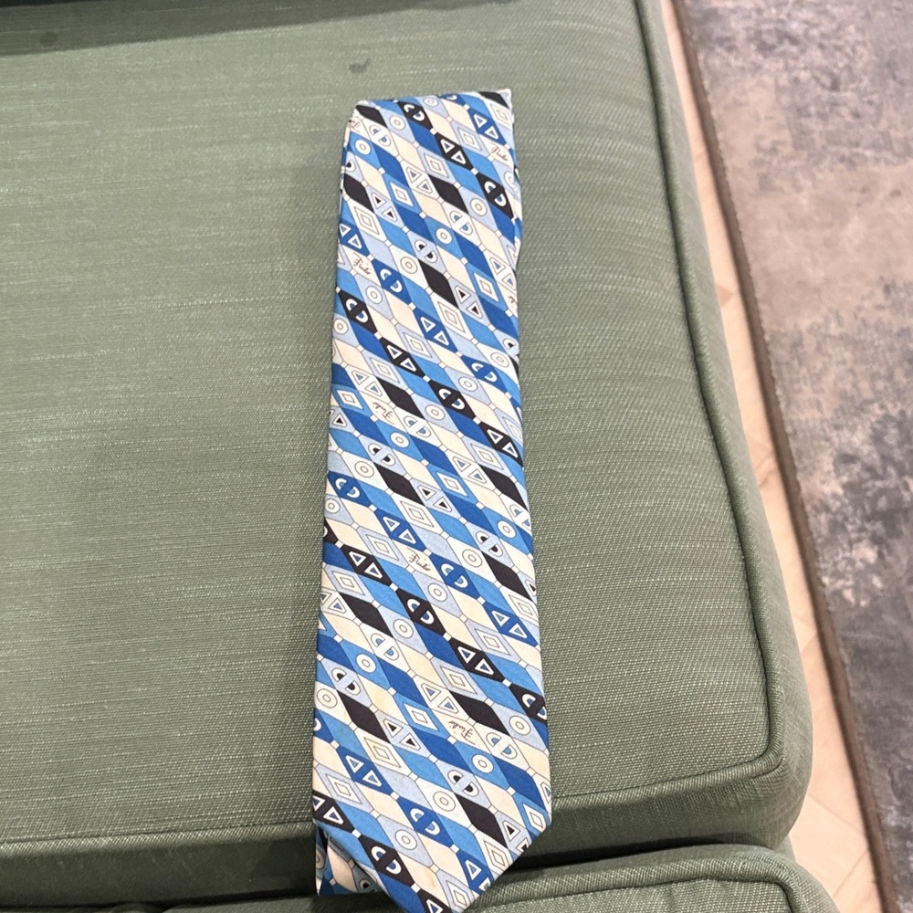 Geometric Blue and Black Men's Tie